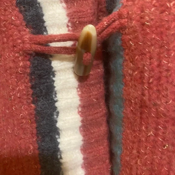 POL Sweater - Picture 3 of 4